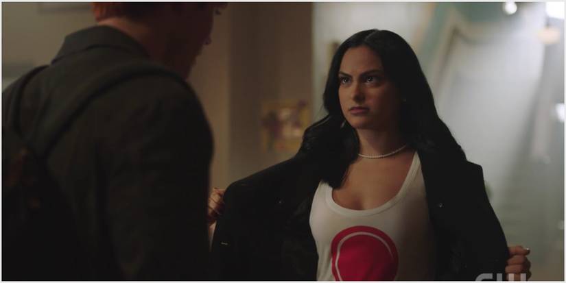 Riverdale: 5 Ways Veronica Is Different In The Archie Comics (& 5 Ways ...
