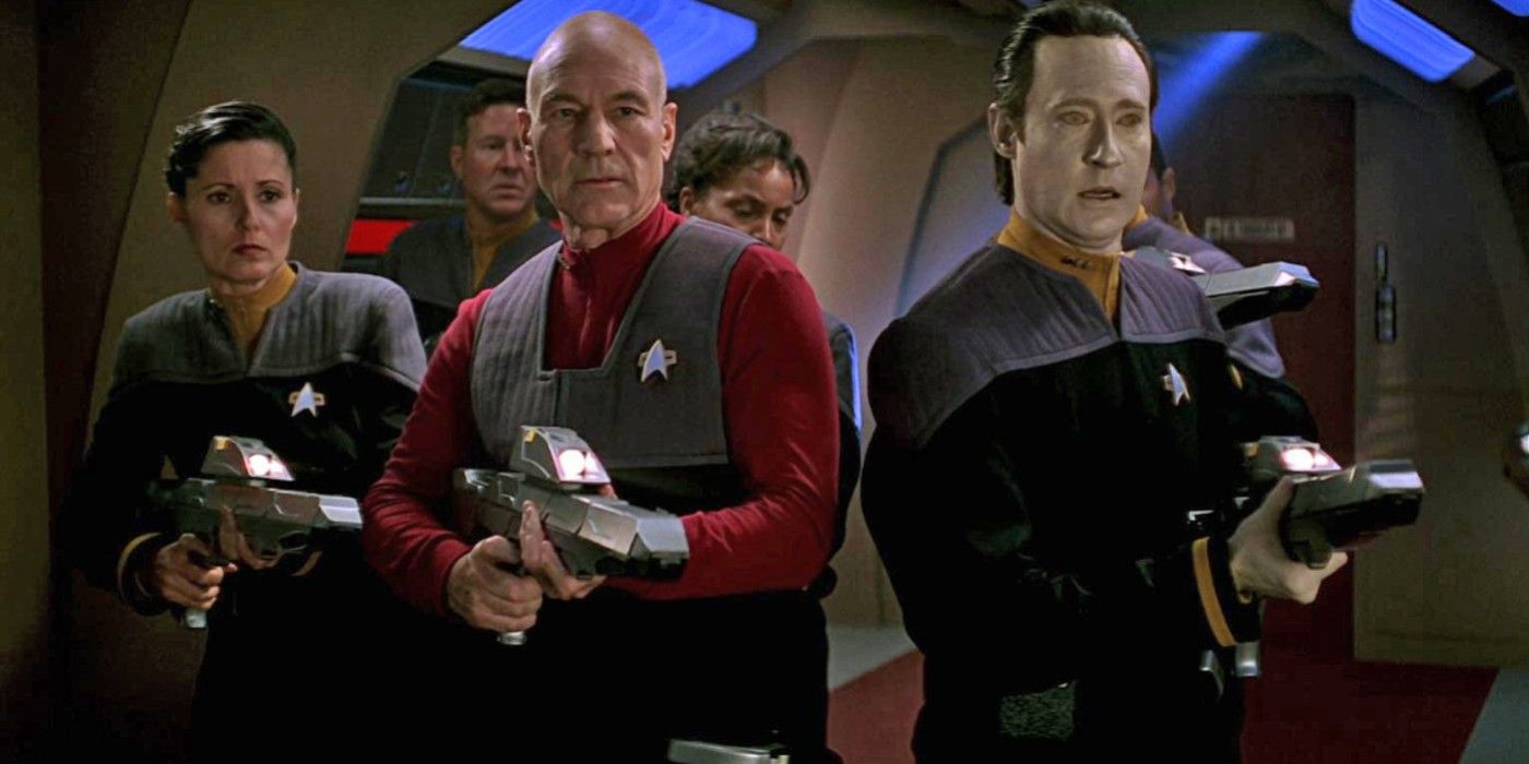 Star Trek Every Starfleet Uniform & History Explained