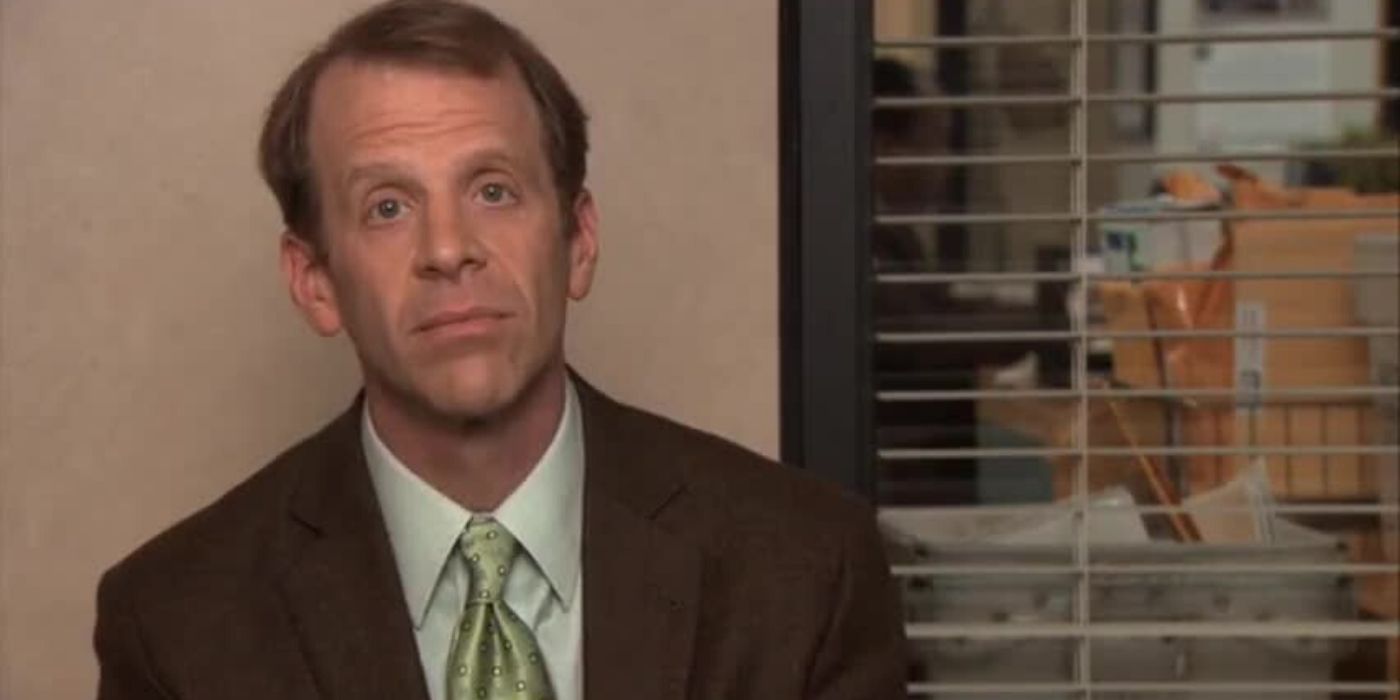 The Office 5 Reasons Toby Is The Scranton Strangler (& 5 Reasons Its ...