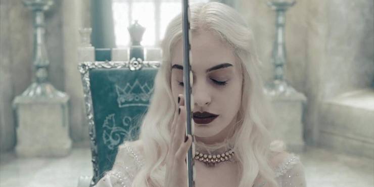 Alice In Wonderland 10 Things Everyone Missed About The White Queen Alice In Wonderland 10 Things Everyone Missed About The White Queen