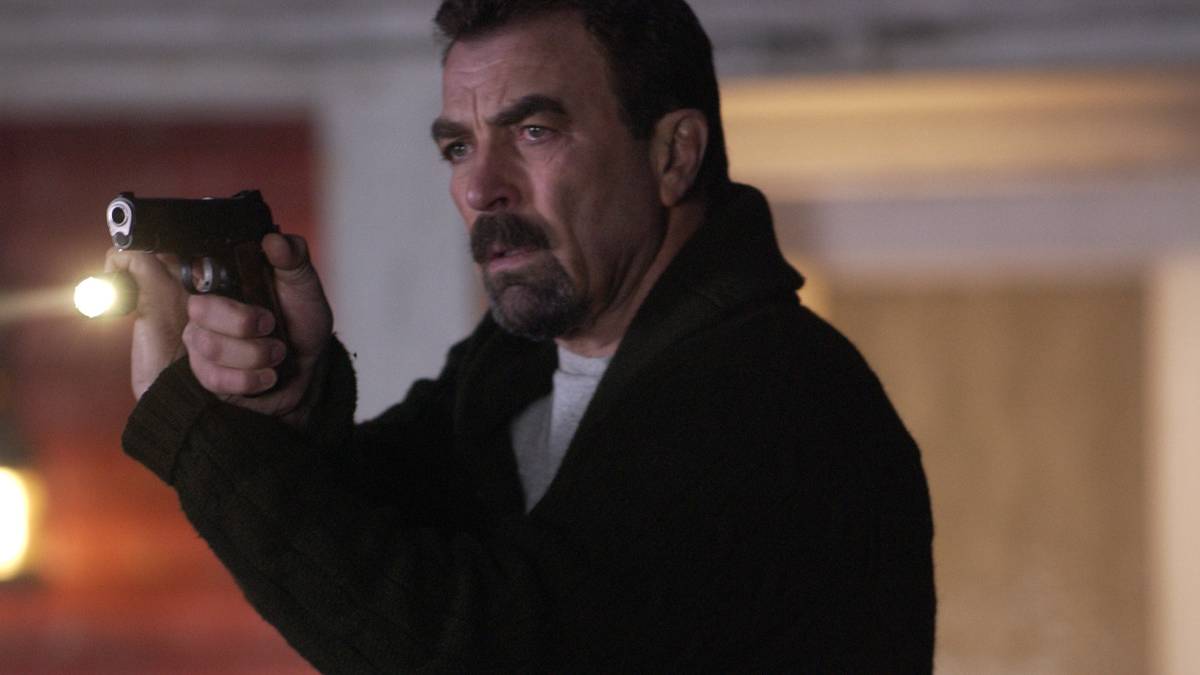 Feb Sign Stone Jesse Stone: Stone Cold Cast & Character Guide