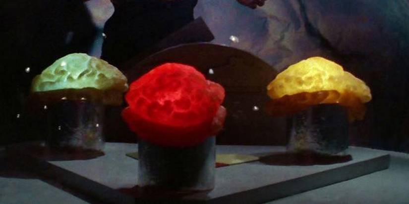 Star Trek: 10 Hilariously Weird Alien Races, Ranked
