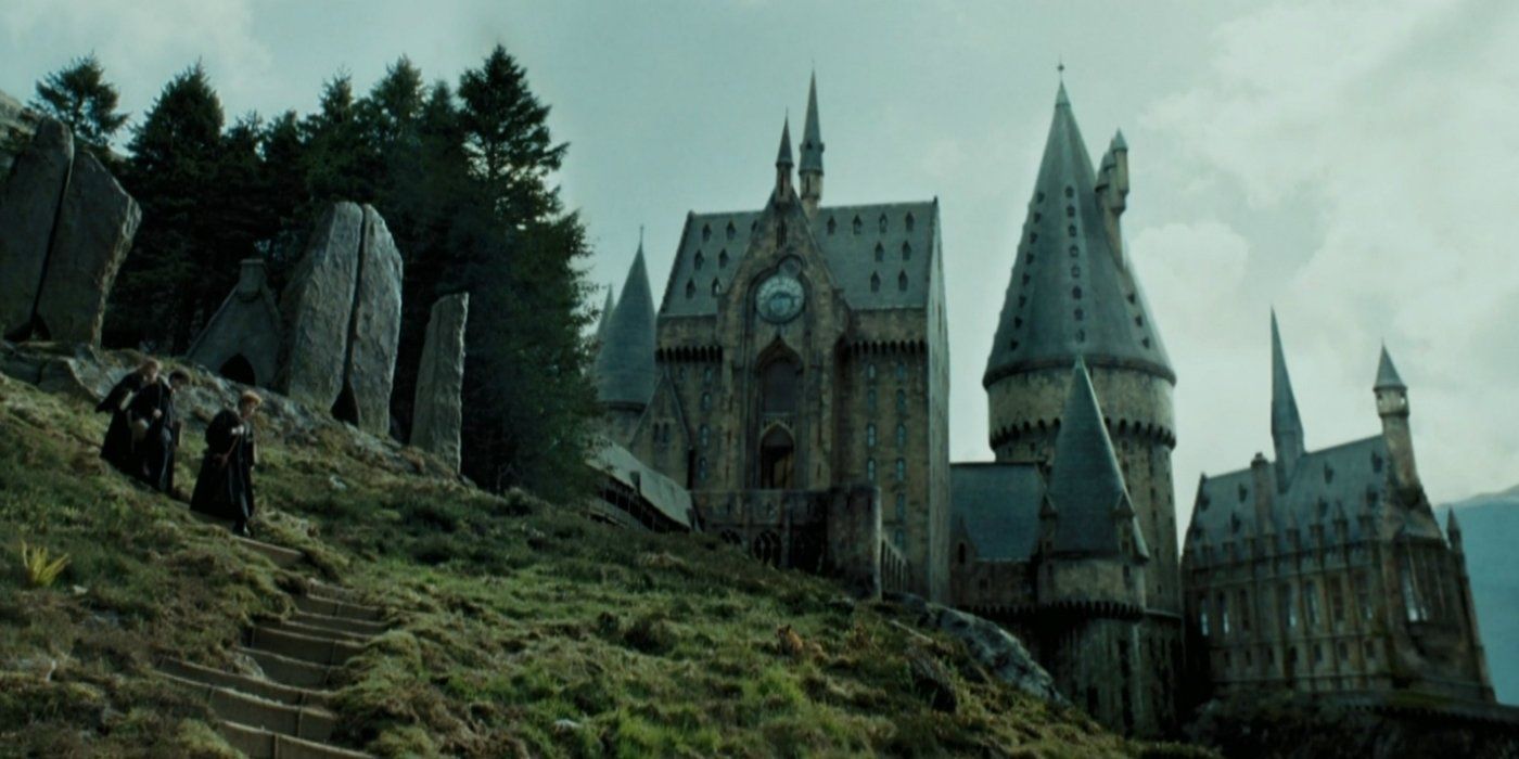 Harry Potter 10 Hidden Details About Hogwarts Castle