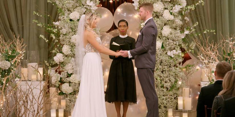 How Giannina and Damian Got Back Together After Love is Blind Wedding  Breakup