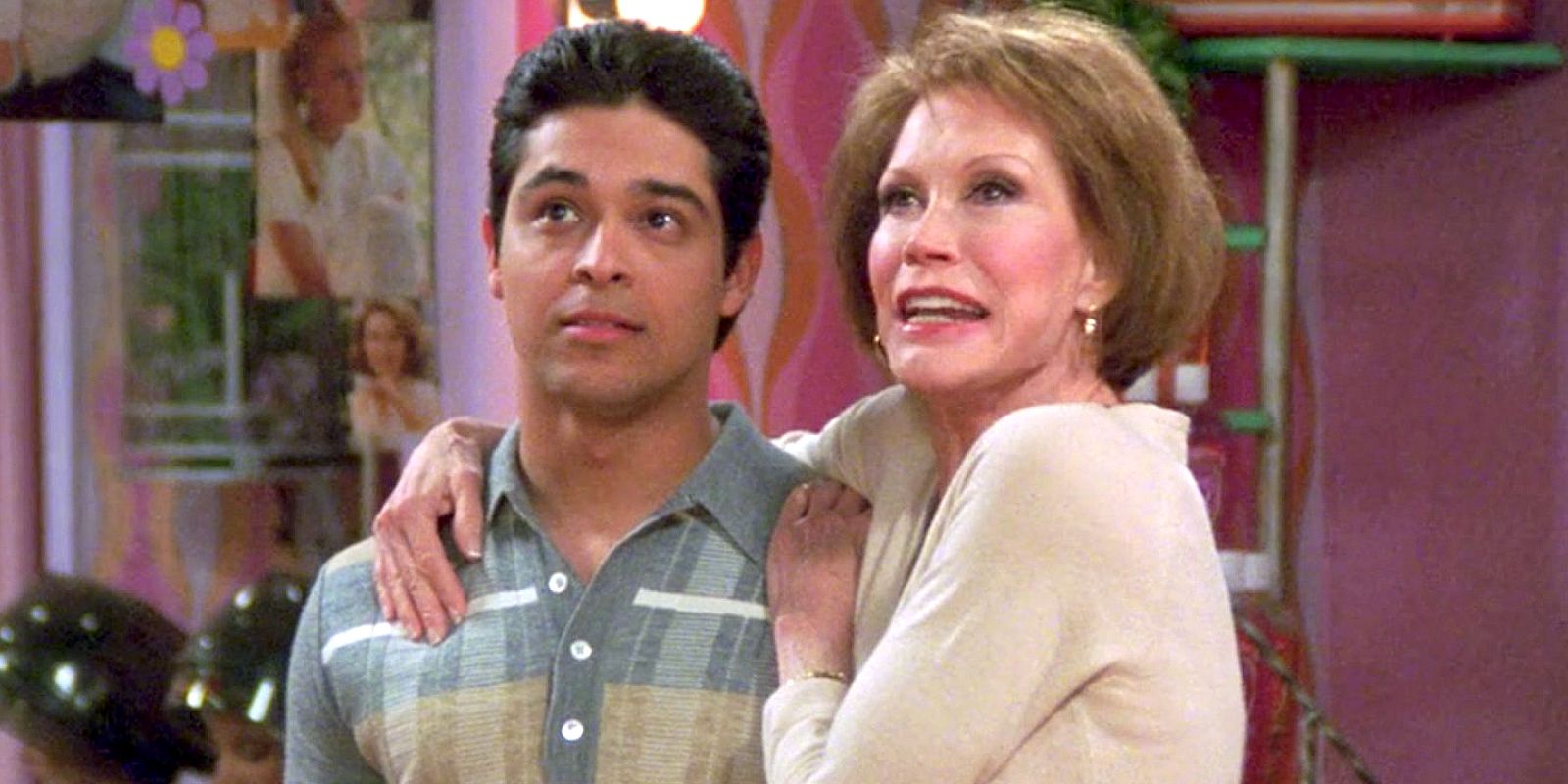 That '70s Show: Why Mary Tyler Moore's Guest Role Was So Special, image size:1600x800