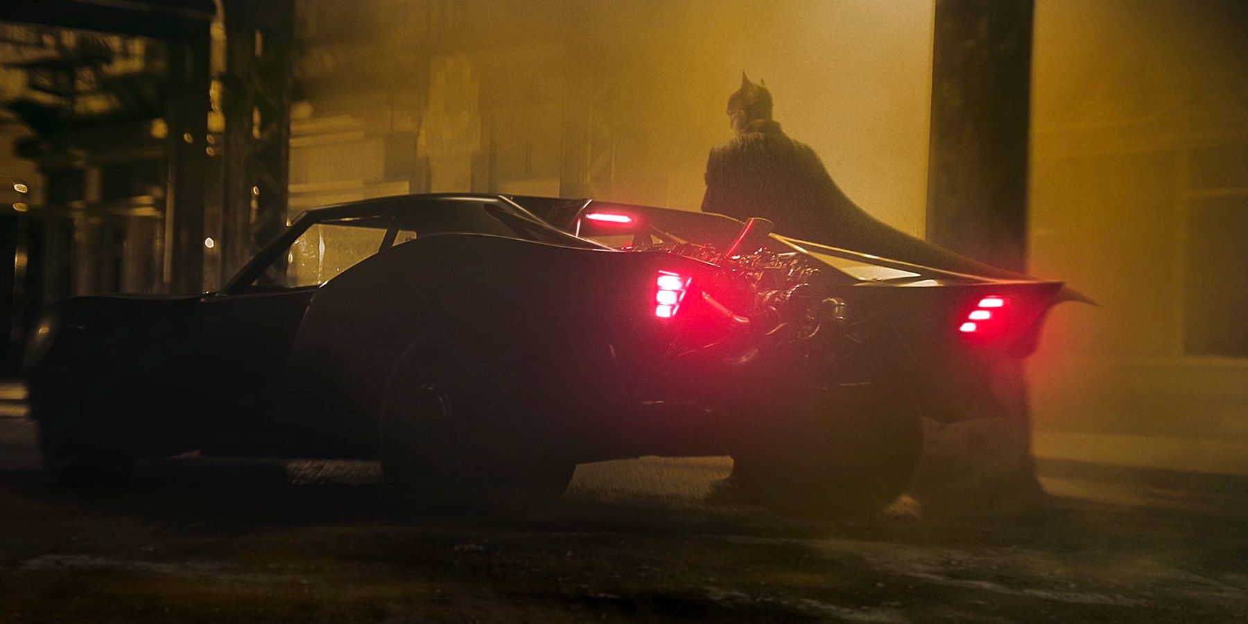 The Batman: Robert Pattinson's Batmobile Revealed In Official Photos