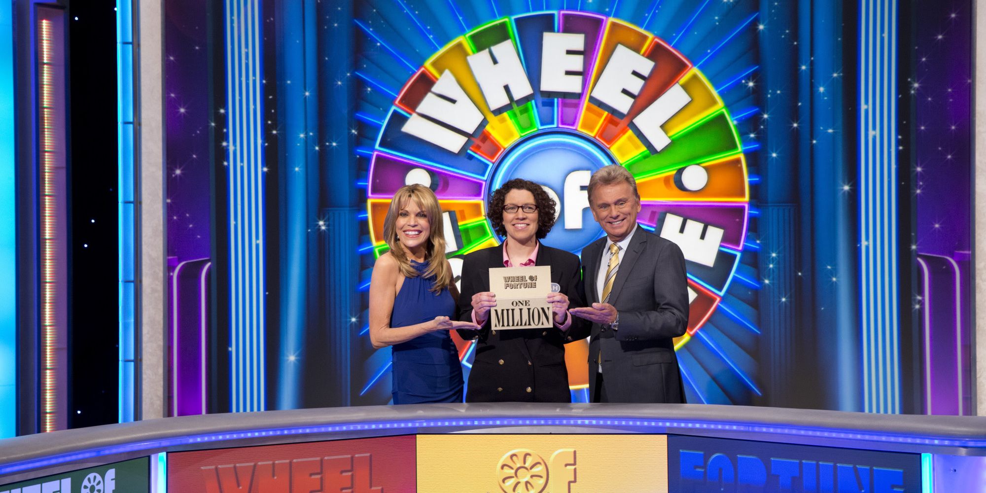 Pat Sajak: The Retired Wheel Of Fortune Host's Actual Height (& Why ...