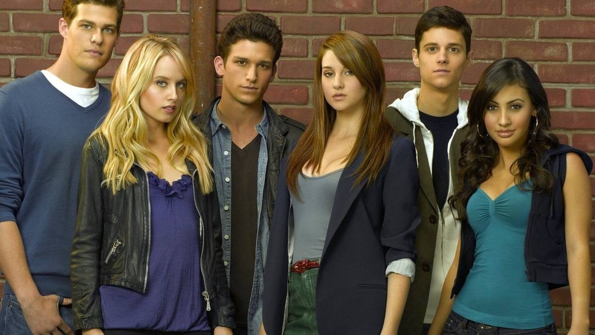 The Secret Life Of The American Teenager: Every Main Character, Ranked ...