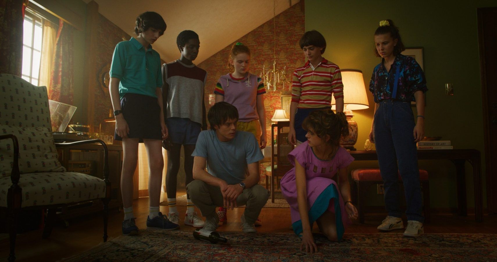 Stranger Things: 10 Reasons Why Eleven & Lucas Aren't Real