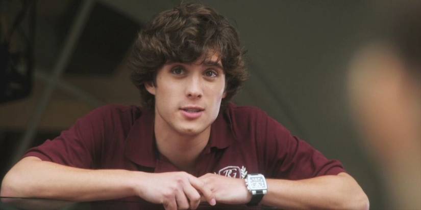 Alex Santiago on Pretty Little Liars