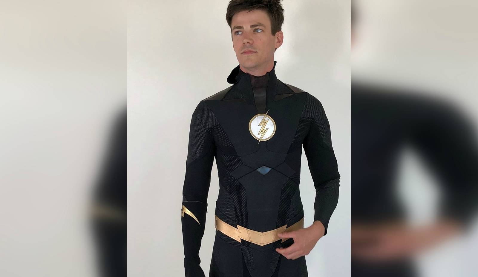 The Flash's Black Suit Is So Cool Looking We Wish It Was Real