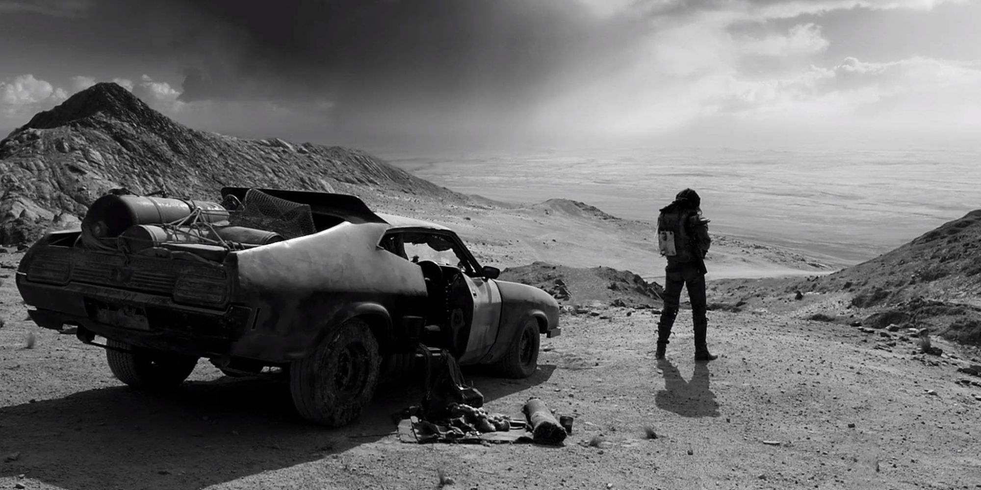 mad max fury road 4k black and chrome