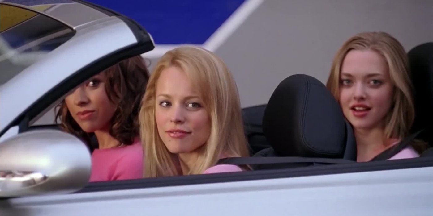 Lindsay Lohan Almost Played A Different Role In Mean Girls & It Wouldve Changed Everything