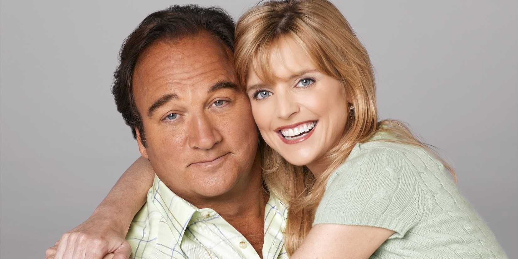 Cheryl and Jim embracing in According to Jim