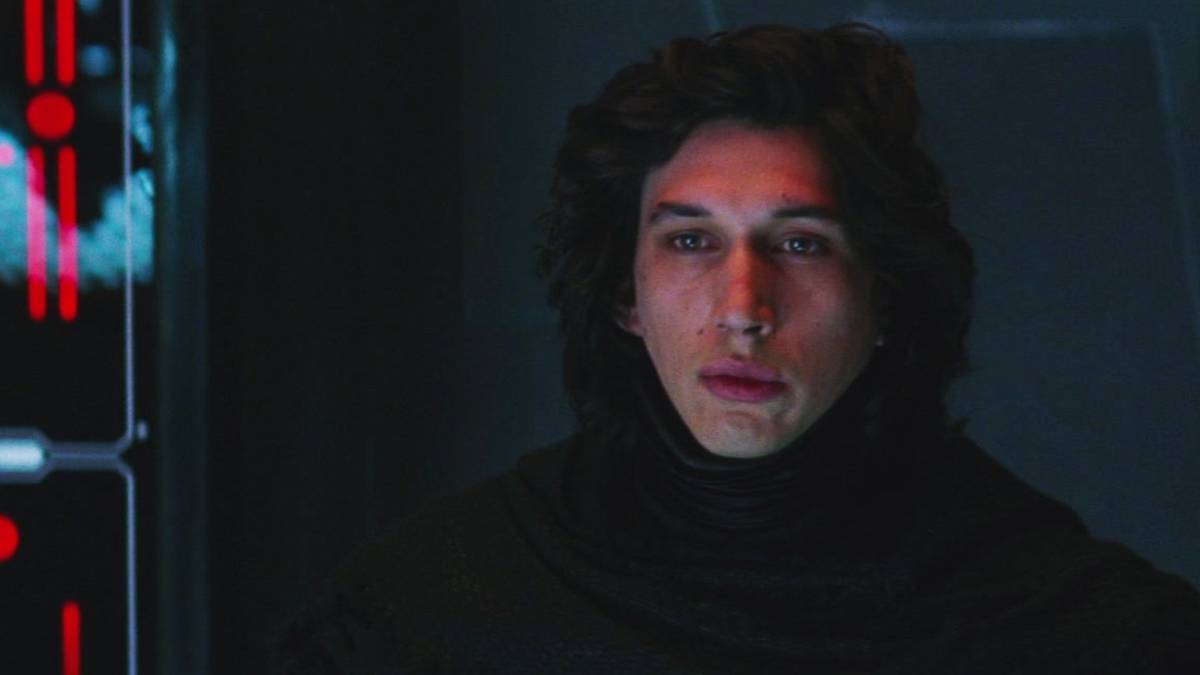 Force Awakens: Adam Driver Already Looks Terrifying In Kylo Ren Costume ...
