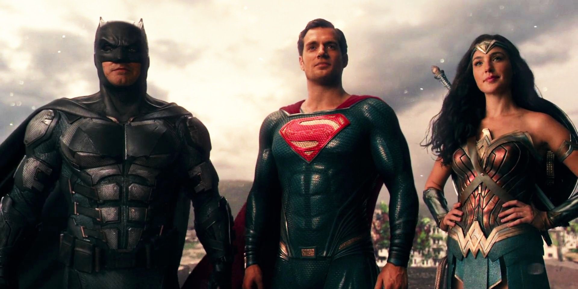 Marvel Can Do Their Own Batman V Superman Now With Henry Cavill & Ben Affleck And I'm Dying To See It