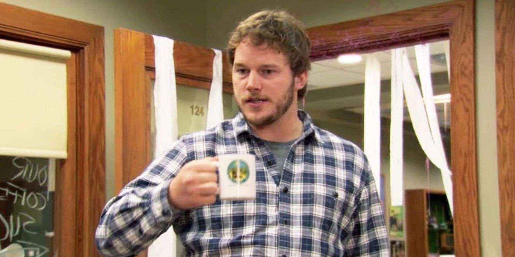 Chris Pratt intentó salvar Parks & Rec de la cancelación rompiendo elementos del set: "Me dieron permiso para destruir mierda"