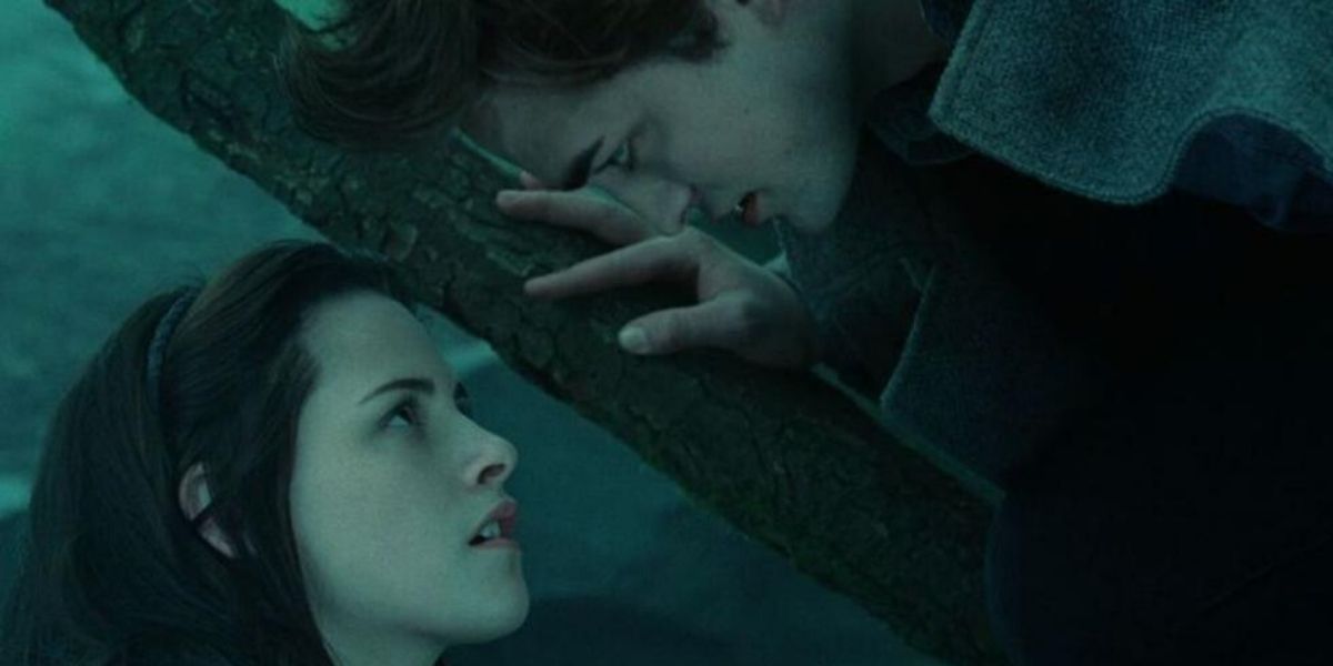 Twilight 10 Ways Edward Got Worse & Worse
