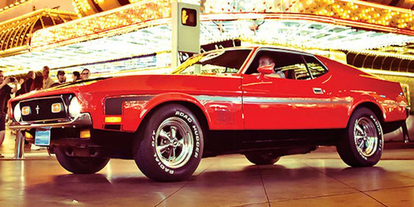 James Bond drives the 1971 Ford Mustang in Miami in Diamonds Are Forever