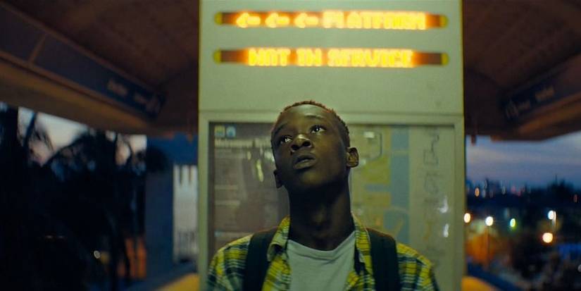 In Moonlight Black Boys Look Blue: 10 Behind-The-Scenes Facts About ...