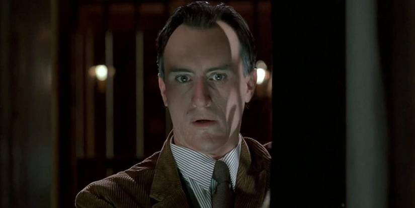 O livro Necronomicon no filme