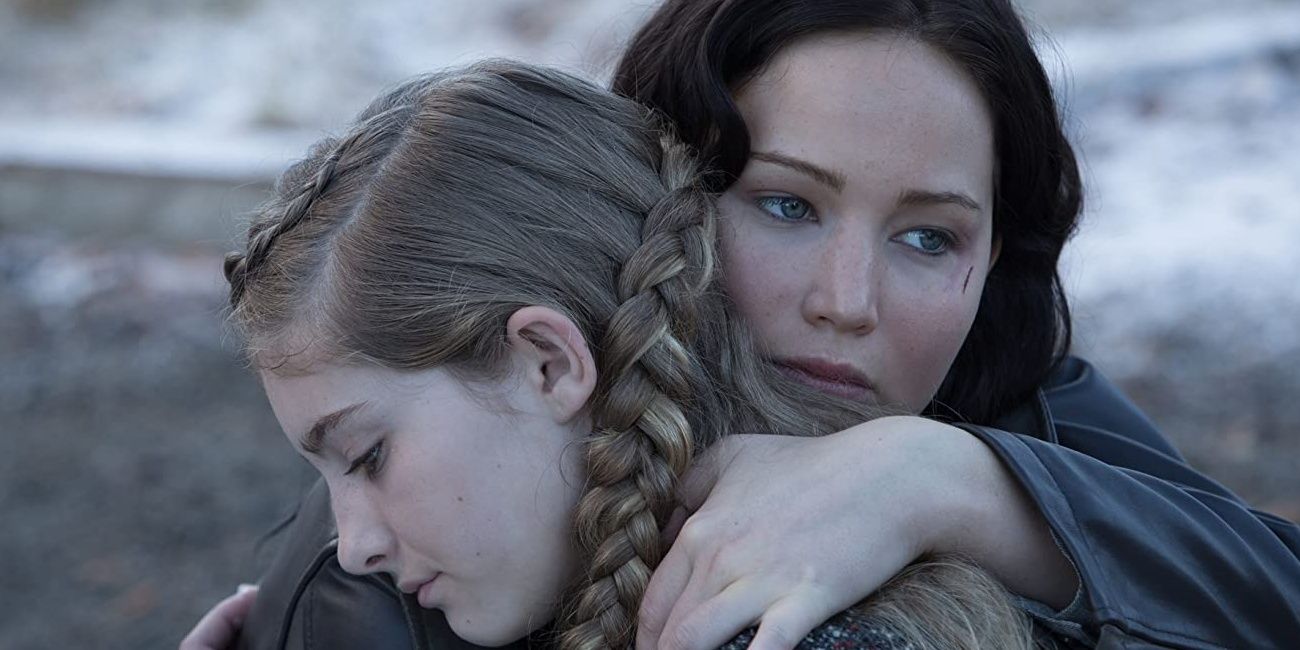 The Hunger Games 5 Most Inspirational Katniss Scenes (& 5 Where Fans Felt Sorry For Her)