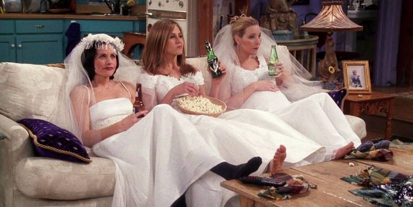 monica prom dress friends 24 Outfits Rachel, Monica, And Phoebe Wore On Friends That Are Too Great Not To Discuss