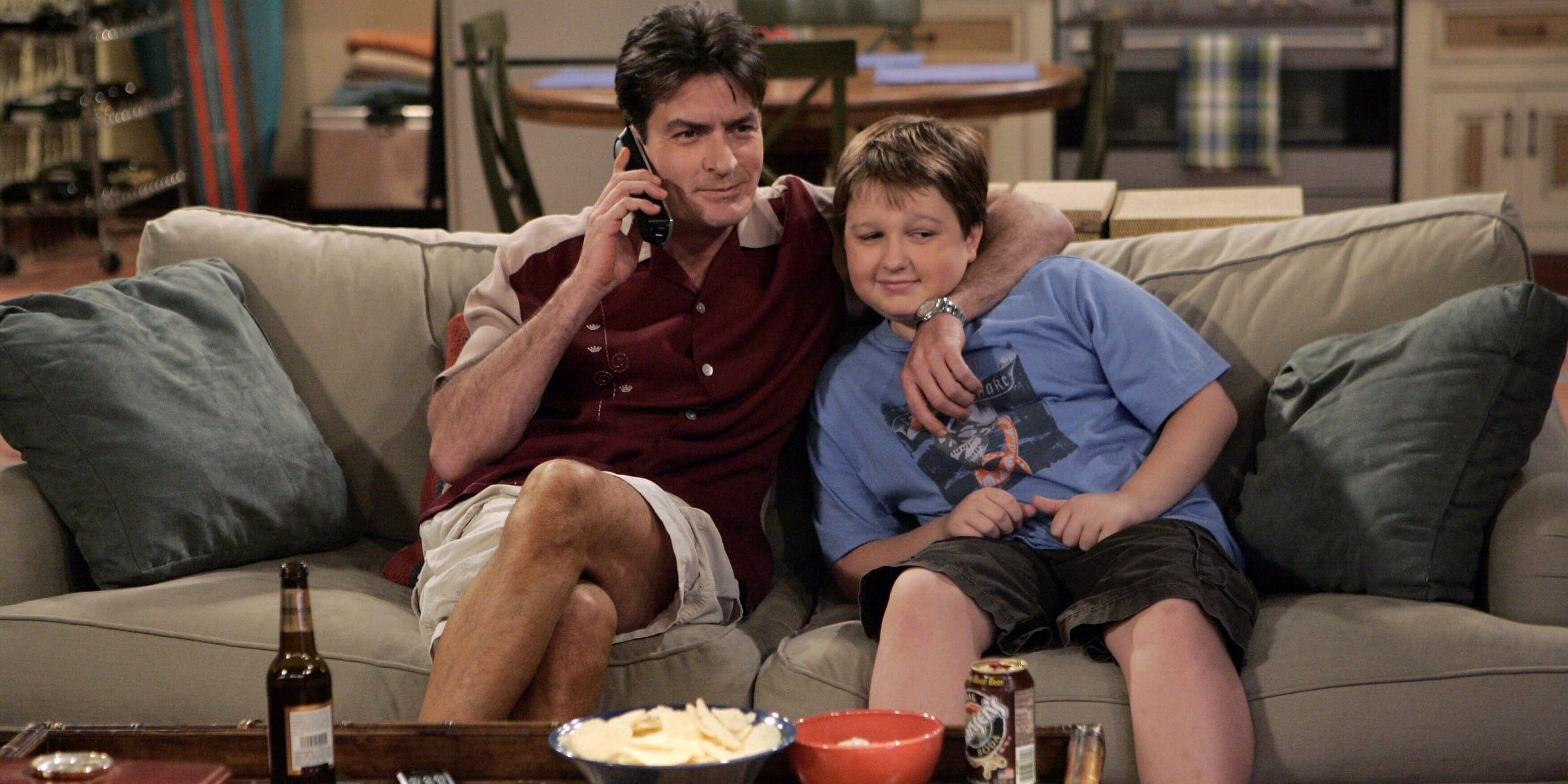 Two and a Half Men 10 Things That Make No Sense About Jake