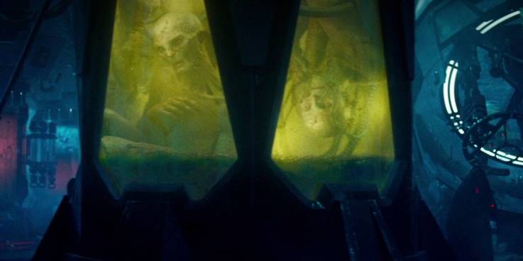 Star Wars : 10 Potential Cancelled Plots From Sequel Trilogy ! 13 Star Wars The Rise of Skywalker Snoke Clones.jpg?q=50&fit=crop&w=737&h=368&dpr=1