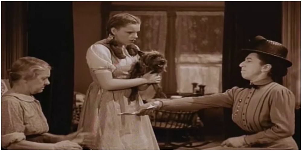 Wizard Of Oz 10 Things Fans Never Understood About The Movie