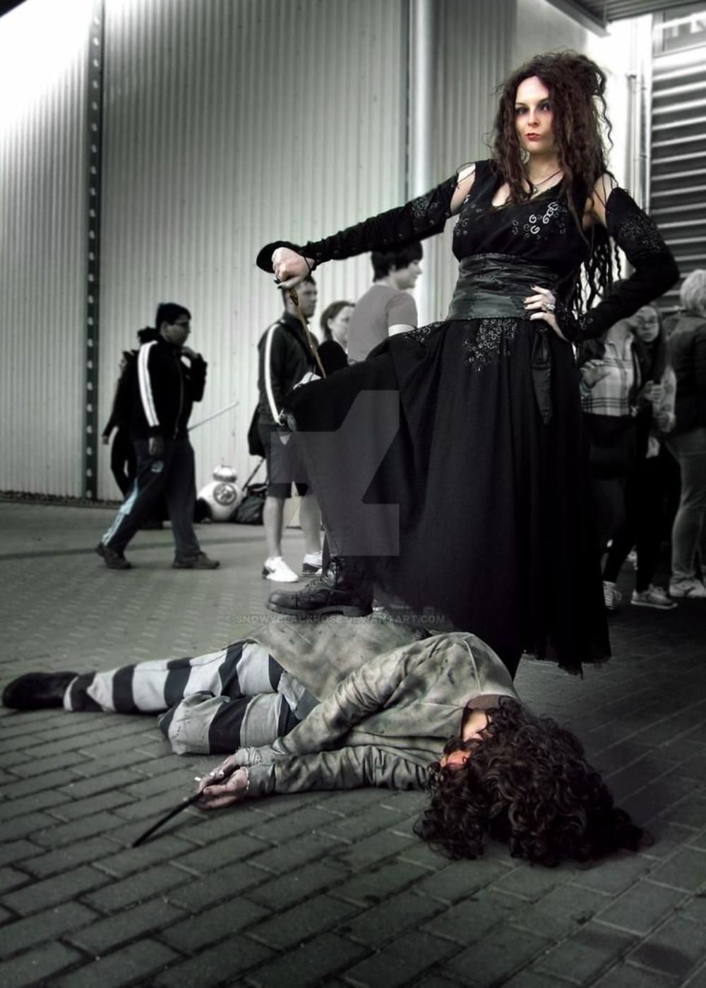 Harry Potter 10 Bellatrix Lestrange Cosplays That Will Give You The Chills