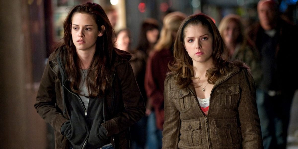 Twilight 10 Characters Who Just Didnt Look Right In The Movies
