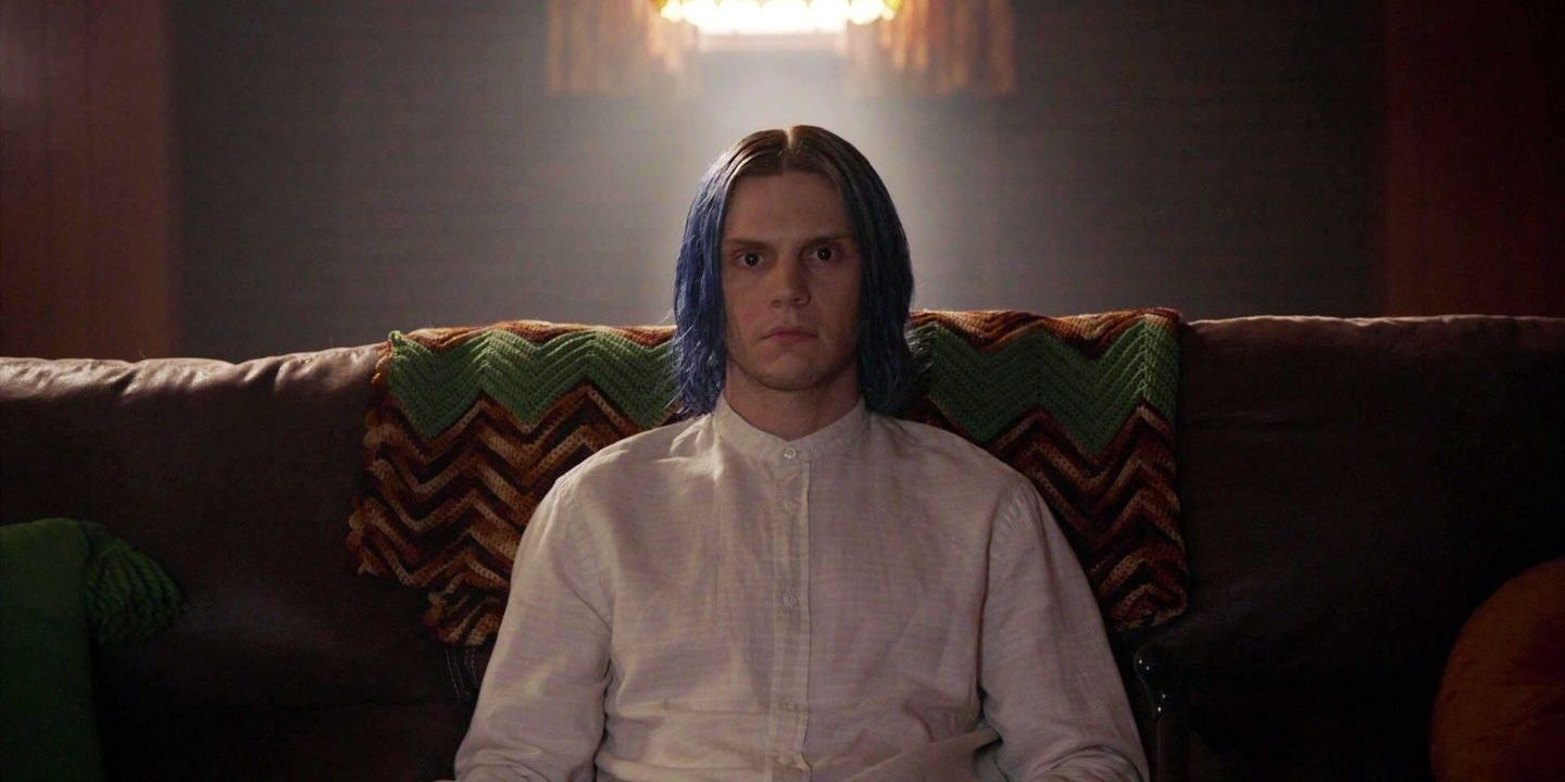 Evan Peters come Kai Anderson in American Horror Story