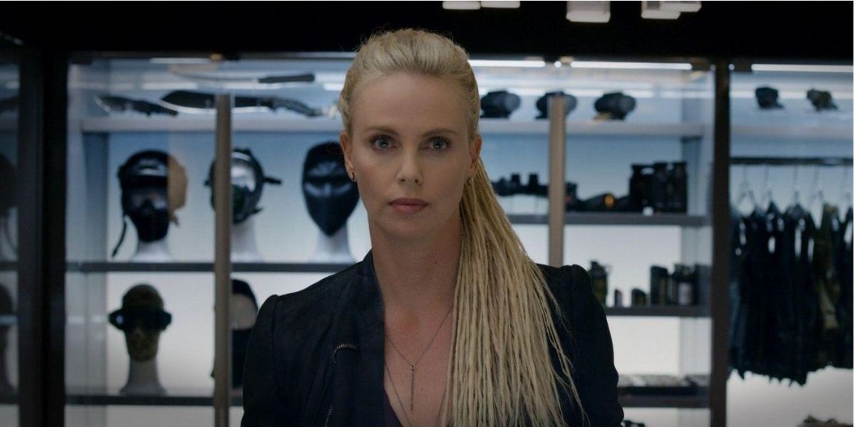 The Old Guard 5 Ways Its Charlize Therons Best Action Movie (& 5 Better Alternatives)