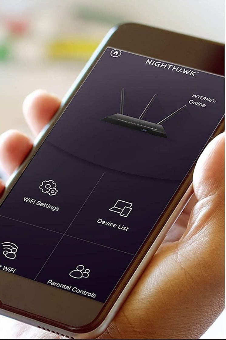 NETGEAR Nighthawk Smart WiFi Router (R6700) c