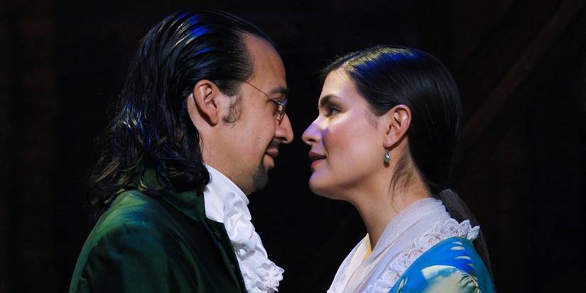 Hamilton: 5 Reason's Eliza Is The Best Character (& 5 It's Angelica)
