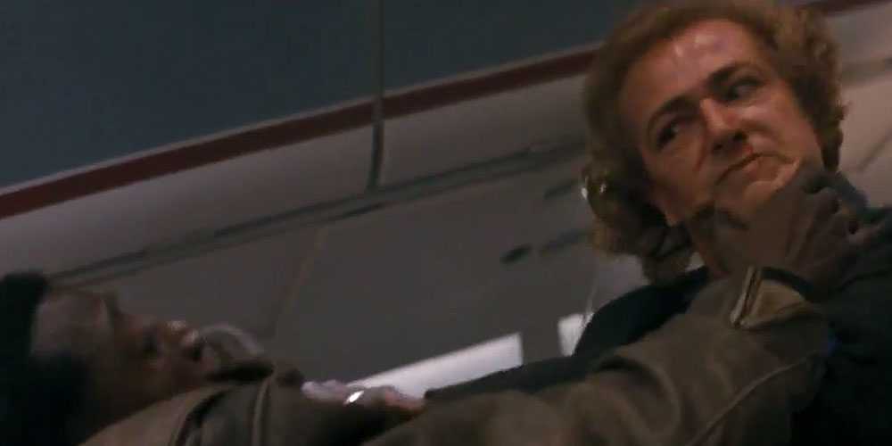 Wesley Snipes Fights - Passenger 57