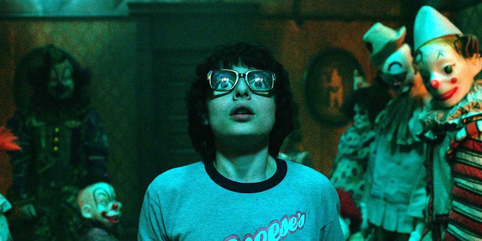 Finn Wolfhard as Richie in It