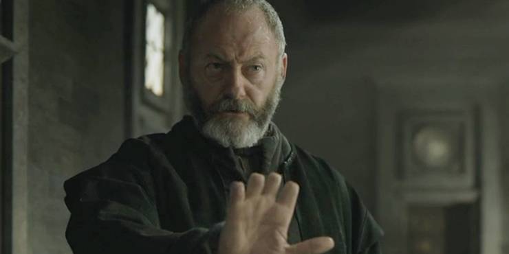 Game Of Thrones Why Davos Seaworth Was Known As The Onion Knight Game Of Thrones Why Davos Seaworth Was Known As The Onion Knight