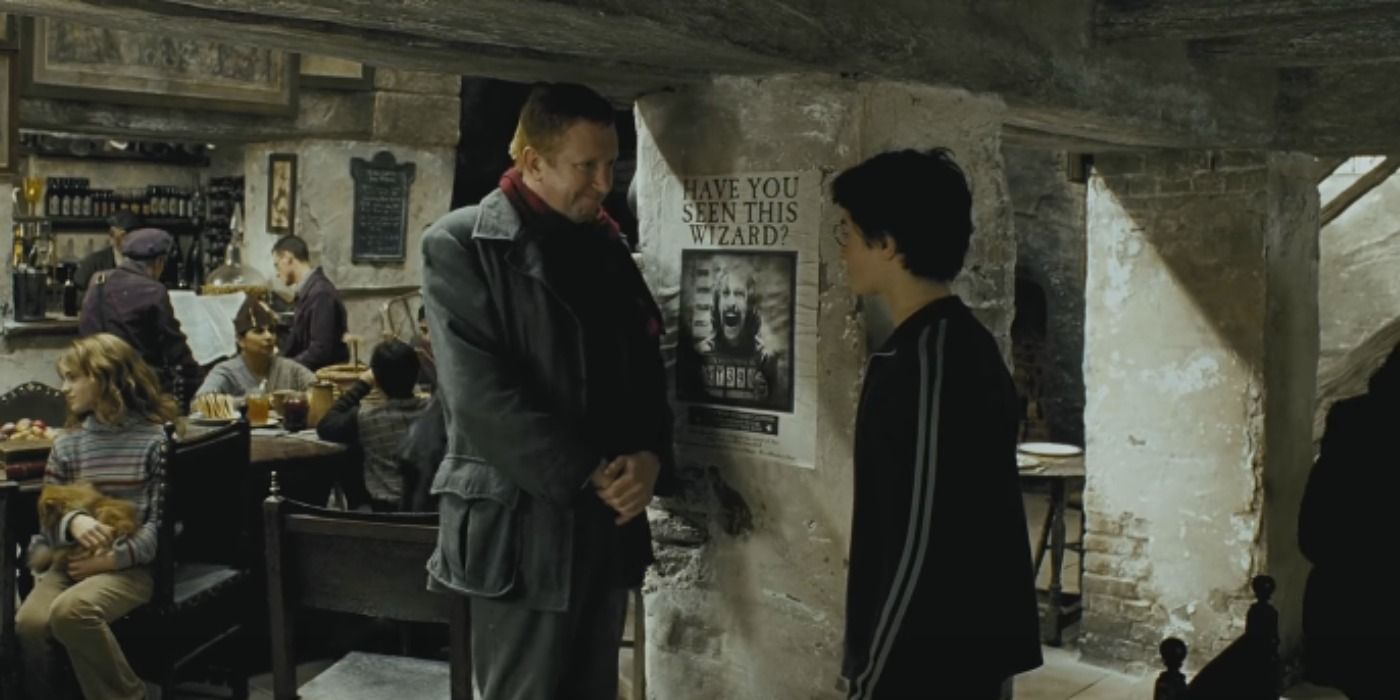 10 Funniest Harry Potter Scenes That Were Only In The Movies