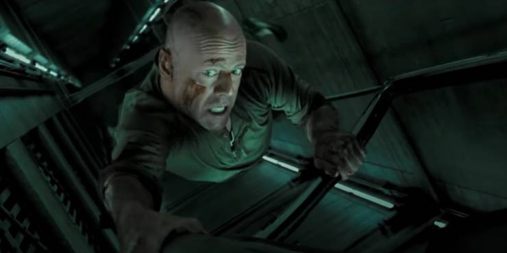 Live Free Or Die Hard 5 Things It Got Right 5 It Got Wrong John mcclane is a new york city cop who finds himself taking on terrorists and saving his loved ones. live free or die hard 5 things it got