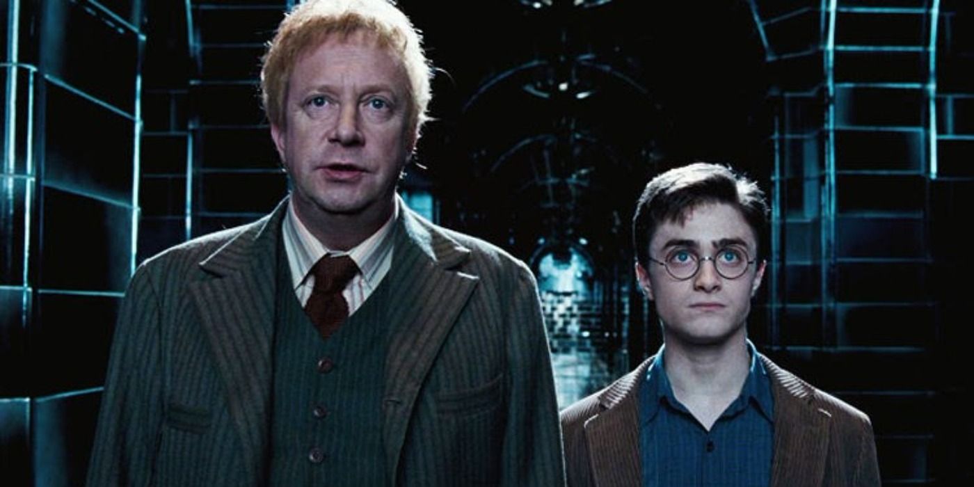 10 Funniest Harry Potter Scenes That Were Only In The Movies