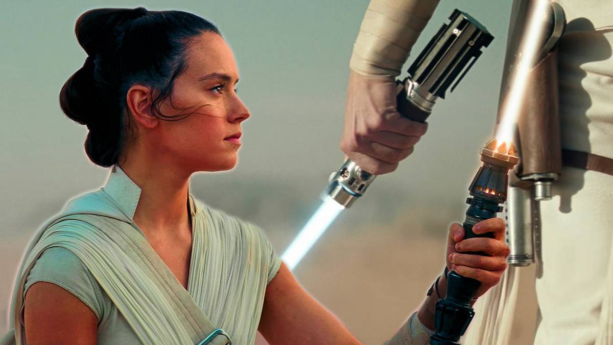 Rise of Skywalker: How Rey’s Yellow Lightsaber Compares To Luke’s Blue ...