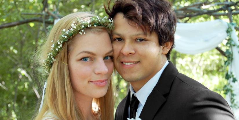 Chelsea and Yamir cheek to cheek during their wedding day in 90 Day Fiancé.