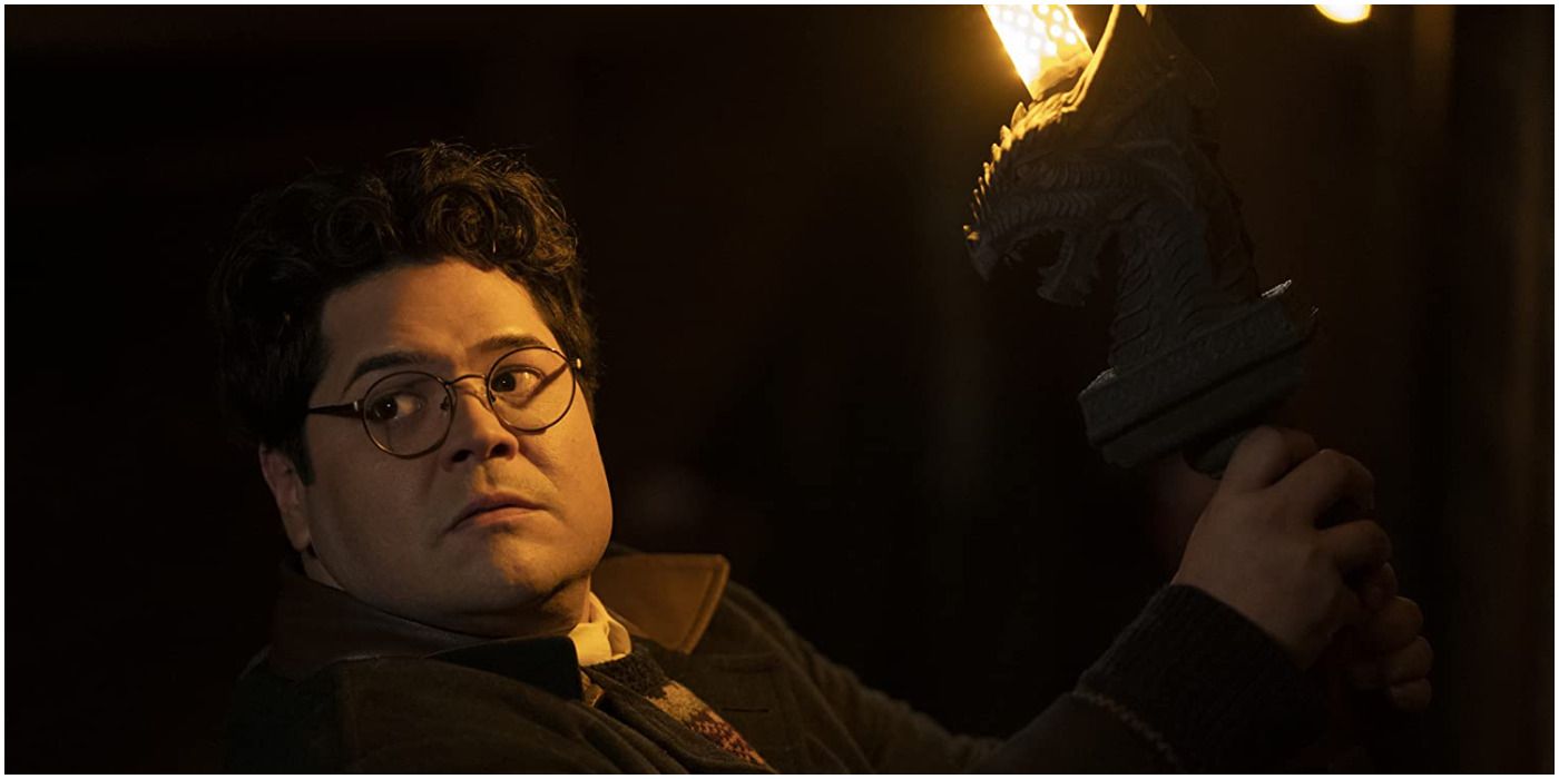 What We Do In The Shadows 5 Reasons Why Guillermo Will Betray The Vampires (& 5 Reasons He Won’t)