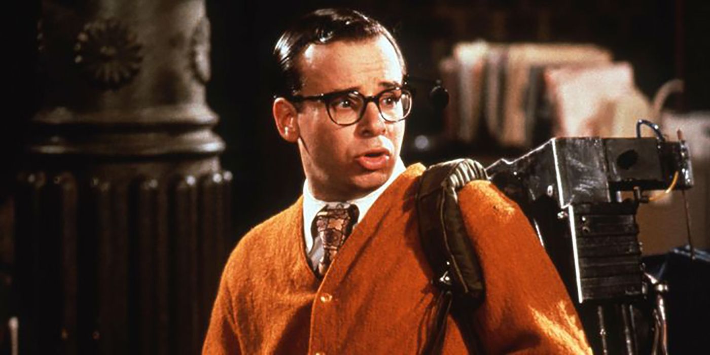 Rick Moranis as Louis Tully Looking Nervous in Ghostbusters 2