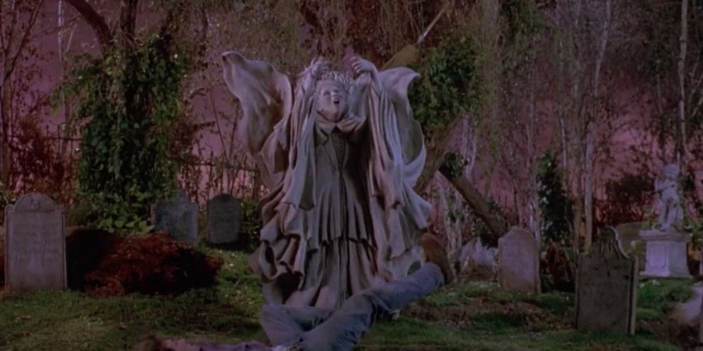 Winifred turns into a statue on Hocus Pocus