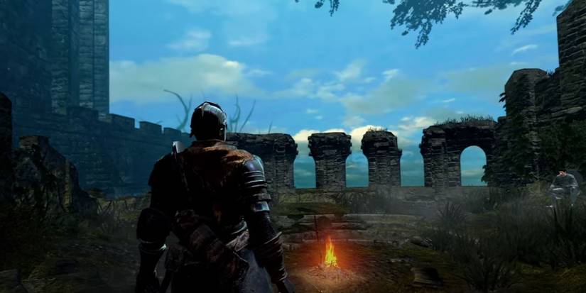 Why Dark Souls & Other FromSoftware Games Have Fog Walls