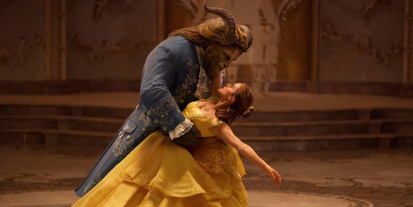 Emma Watson and Dan Stevens in Beauty and the Beast