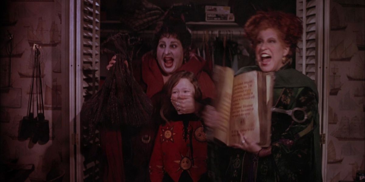 Mary and Winifred holding Dani captive in Hocus Pocus